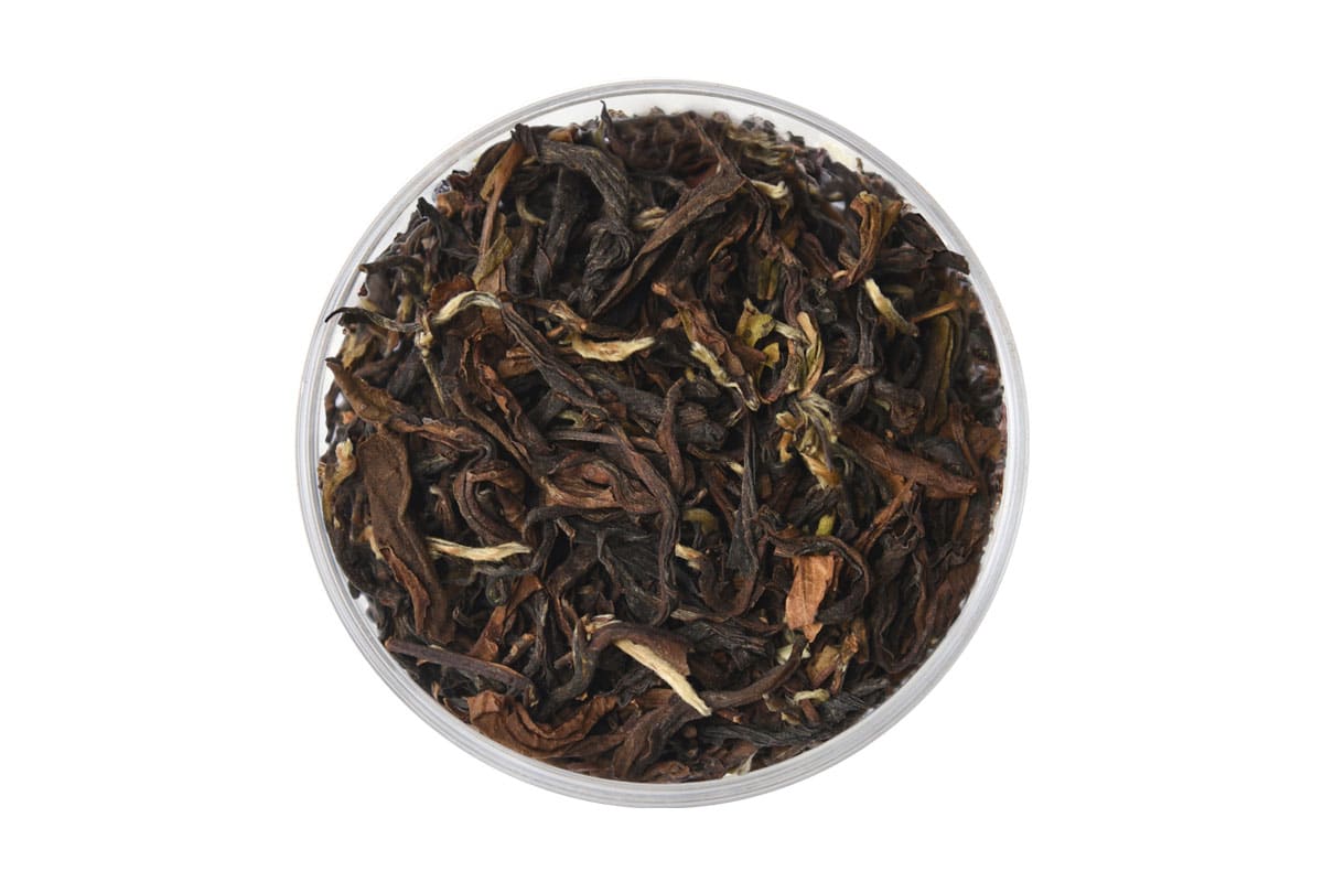 Organic Darjeeling Autumn Burgundy Tea - a third flush black tea