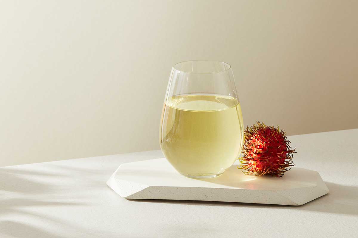 2334-loose_DragonWellLongJing_lifestyle